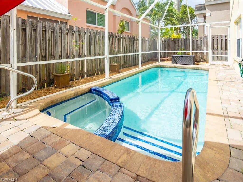 3570 Kent Dr, Naples, photo 36