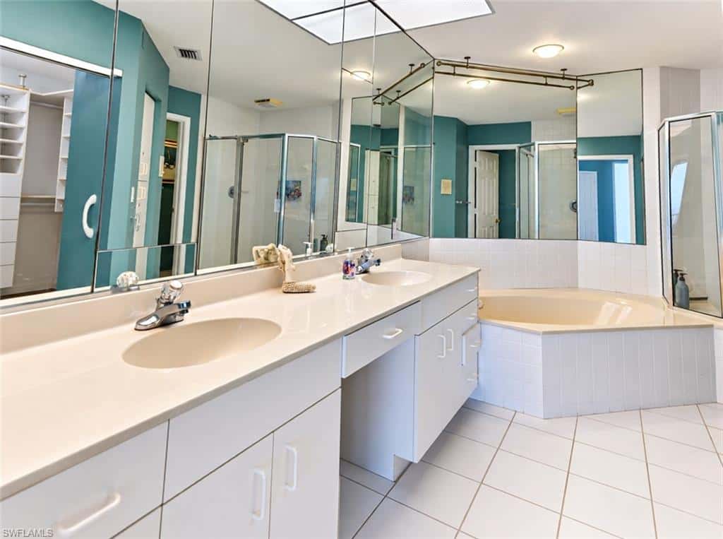 263 Barefoot Beach Blvd #605, Bonita Springs, photo 27