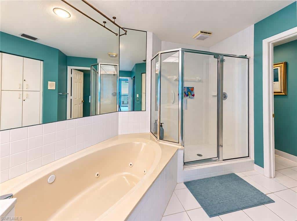 263 Barefoot Beach Blvd #605, Bonita Springs, photo 28