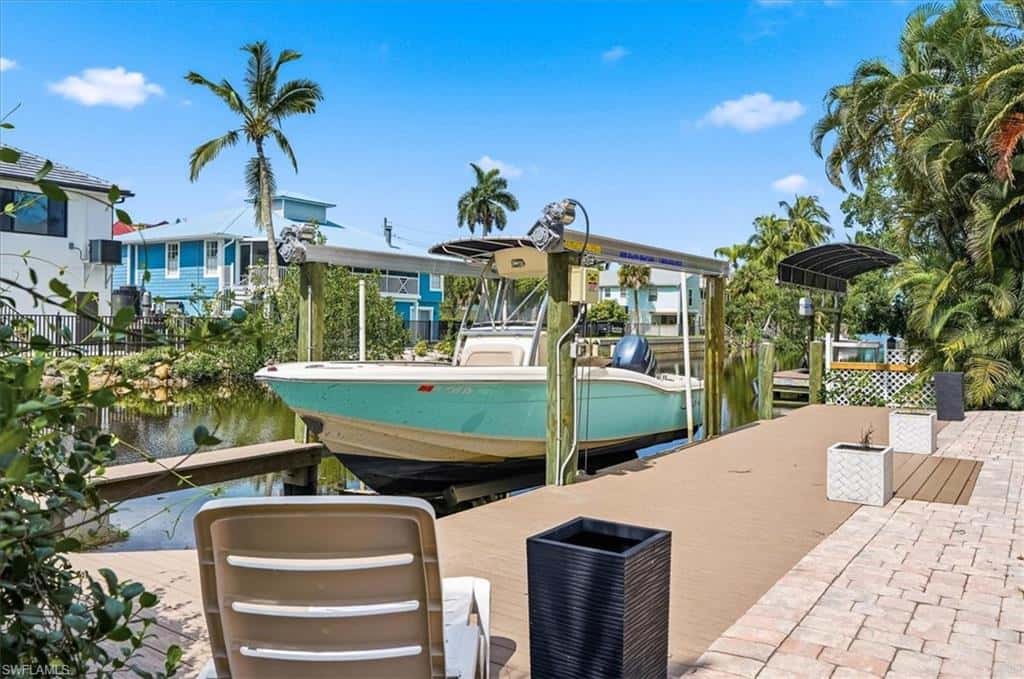 1680 Avion Pl, Naples, photo 49