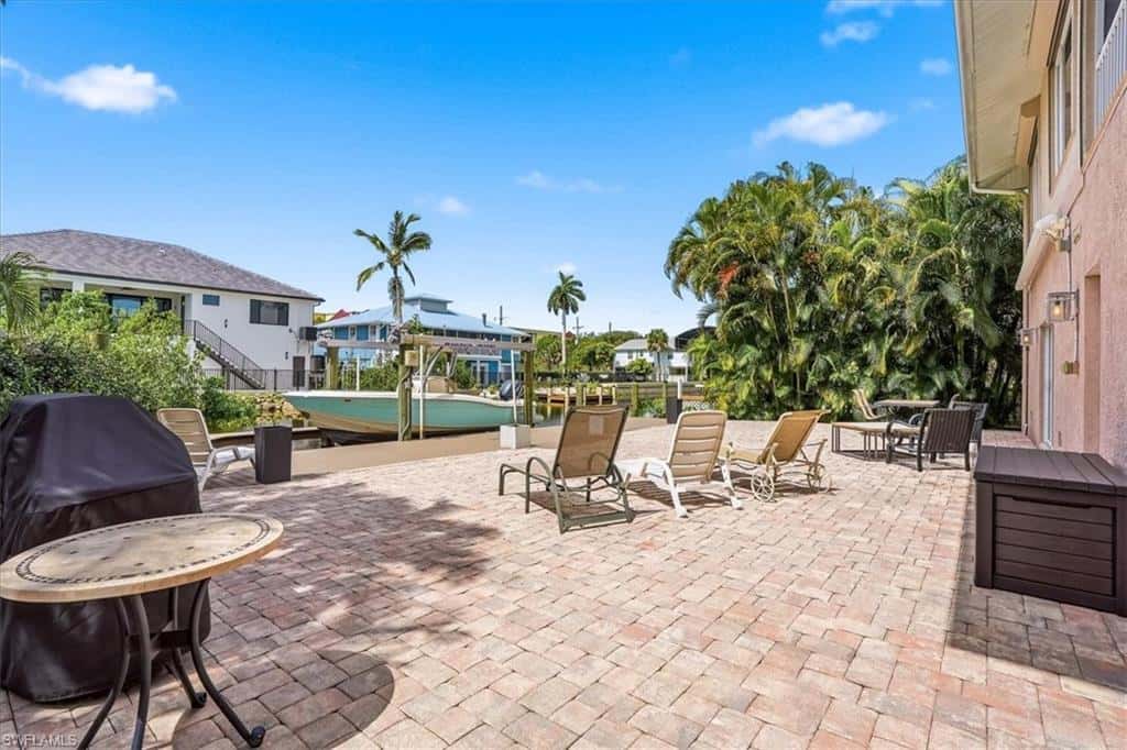 1680 Avion Pl, Naples, photo 48