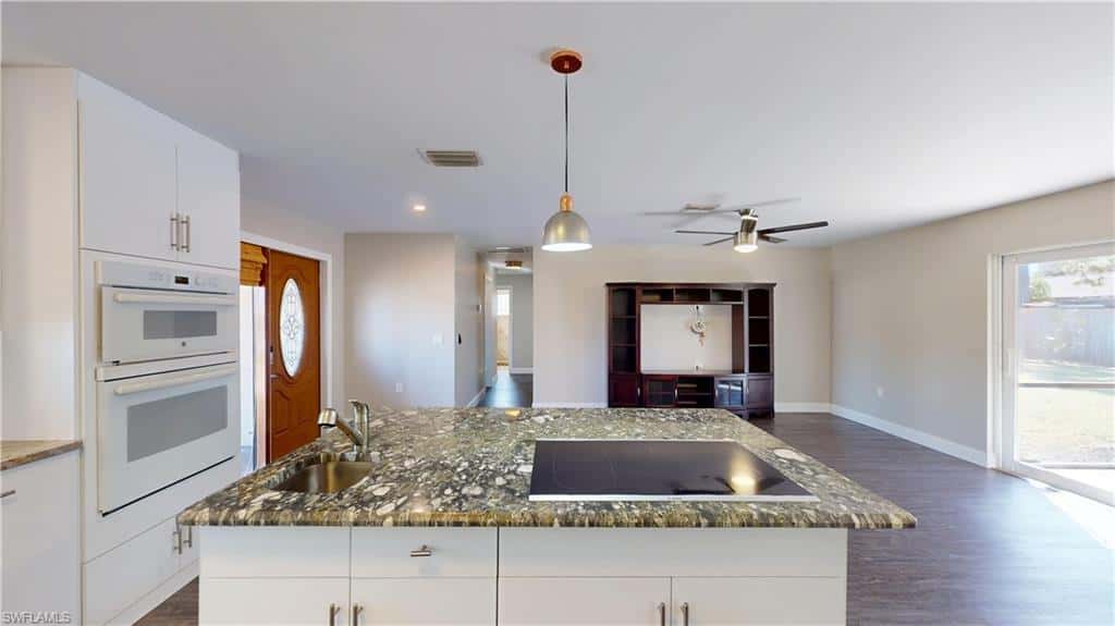 27514 Playa Del Rey Ln, Bonita Springs, photo 13