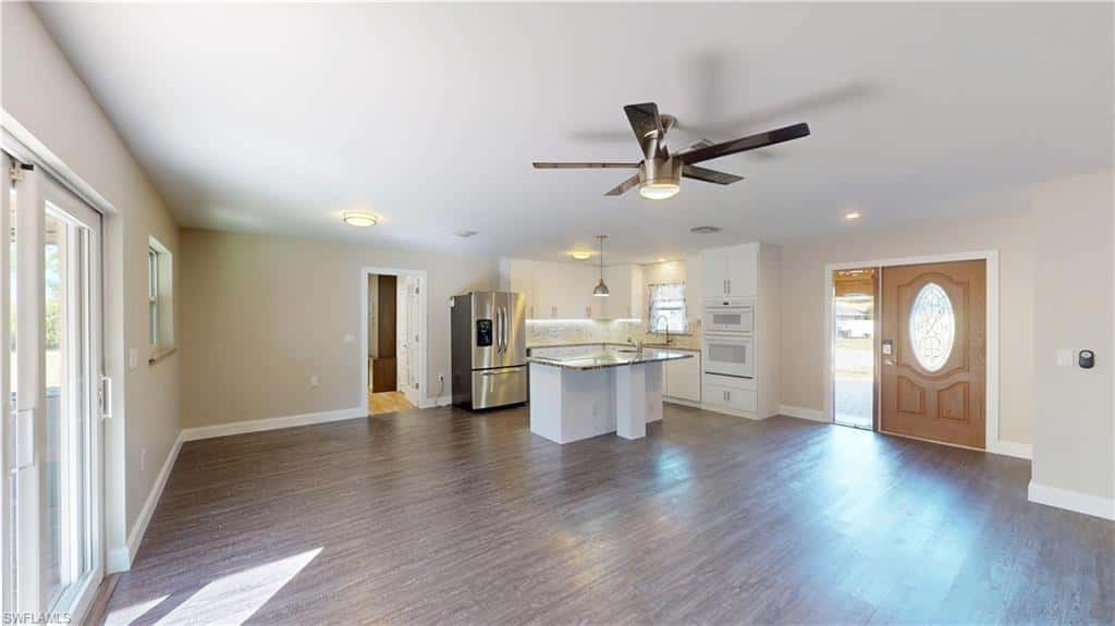 27514 Playa Del Rey Ln, Bonita Springs, photo 10