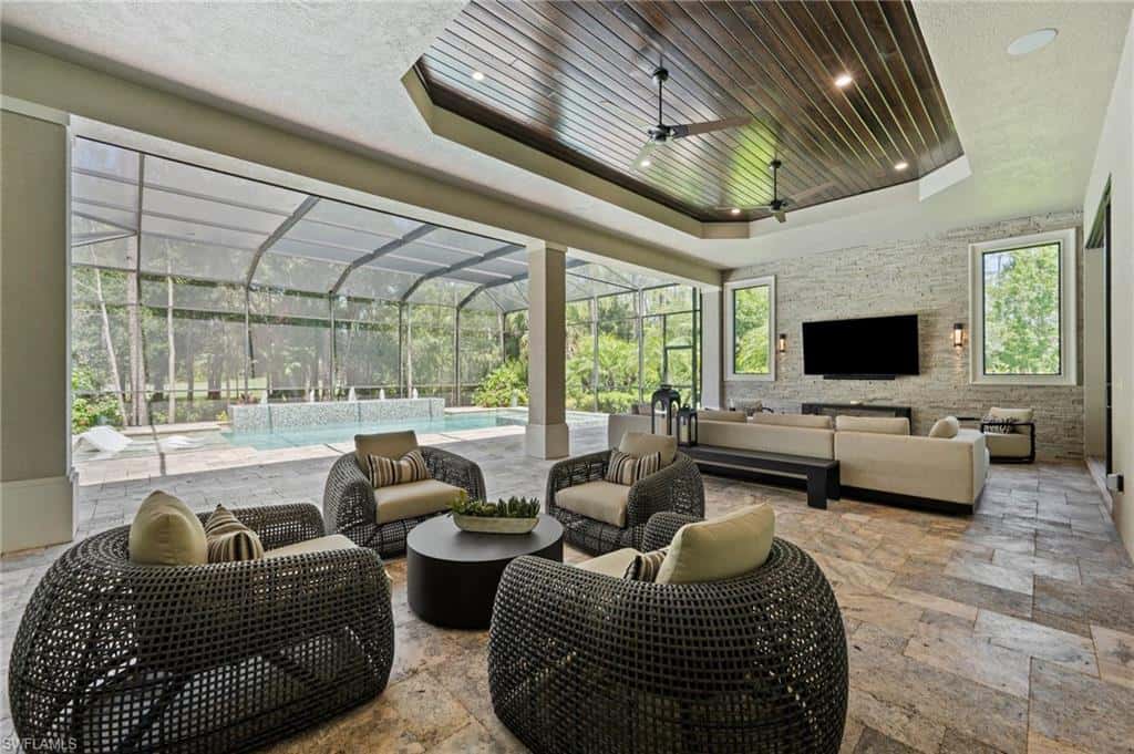 6641 Edgecumbe Dr, Naples, photo 38