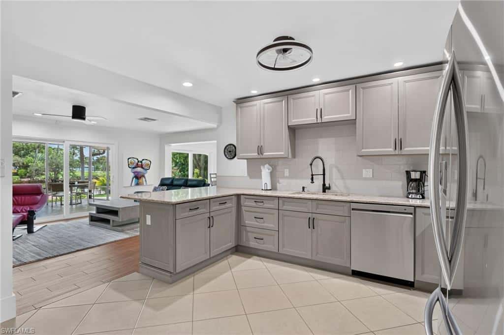 27278 Tennessee St, Bonita Springs, photo 16