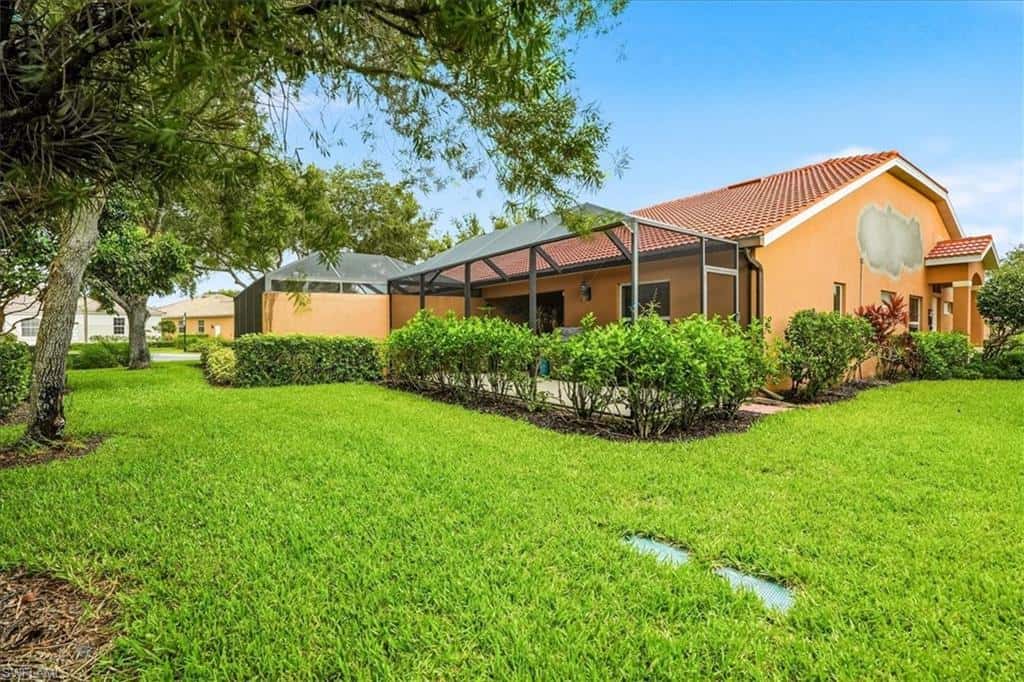 14915 Volterra Ct, Naples, photo 32