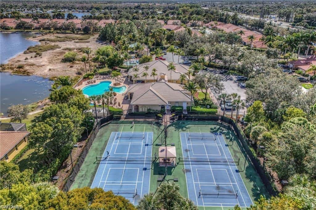 14915 Volterra Ct, Naples, photo 37