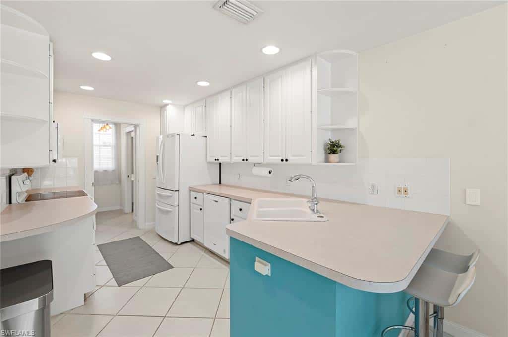 5513 Cove Cir #88, Naples, photo 8