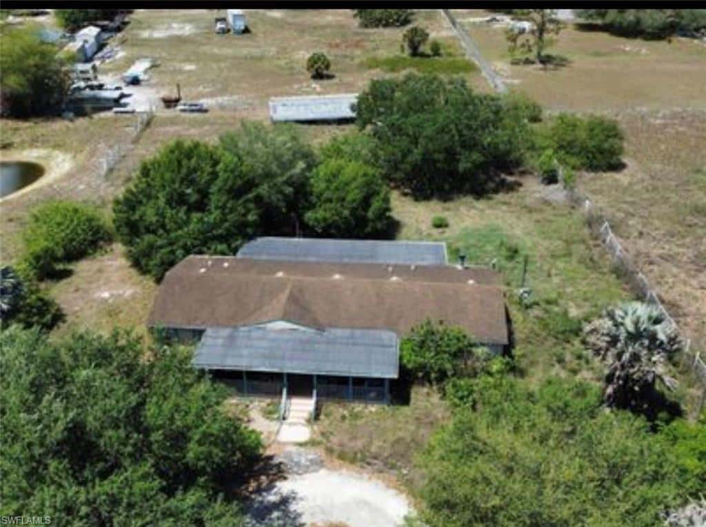 630 Coral St, Clewiston, photo 4
