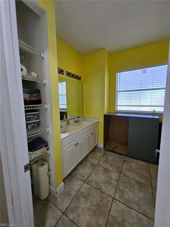 915 Barbara Ct, Lehigh Acres, photo 21