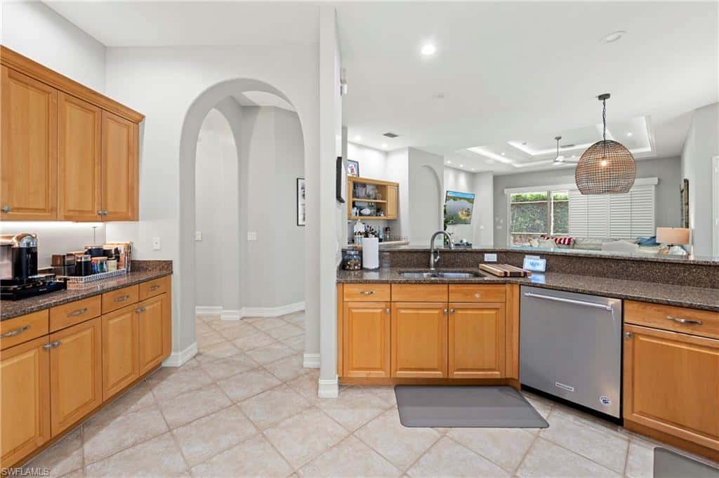 3123 Santorini Ct, Naples, photo 30