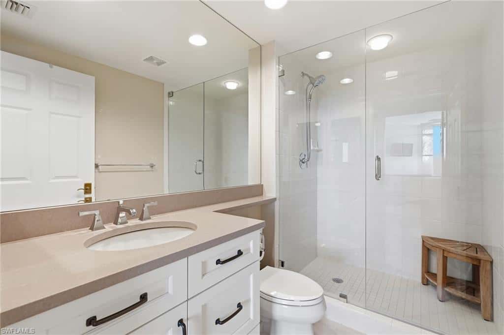 7225 Pelican Bay Blvd #302, Naples, photo 16