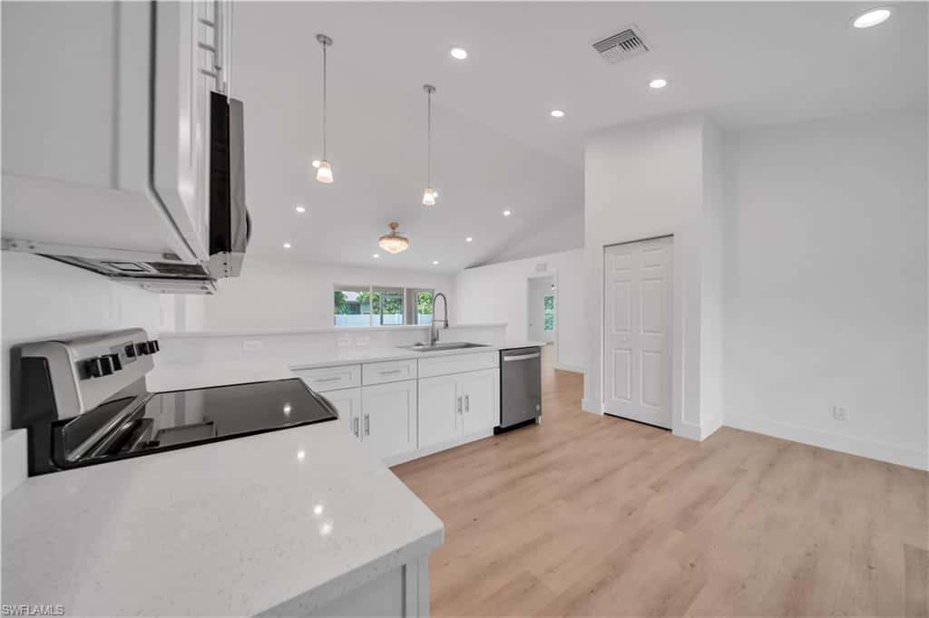 2007 21st St, Cape Coral, photo 10