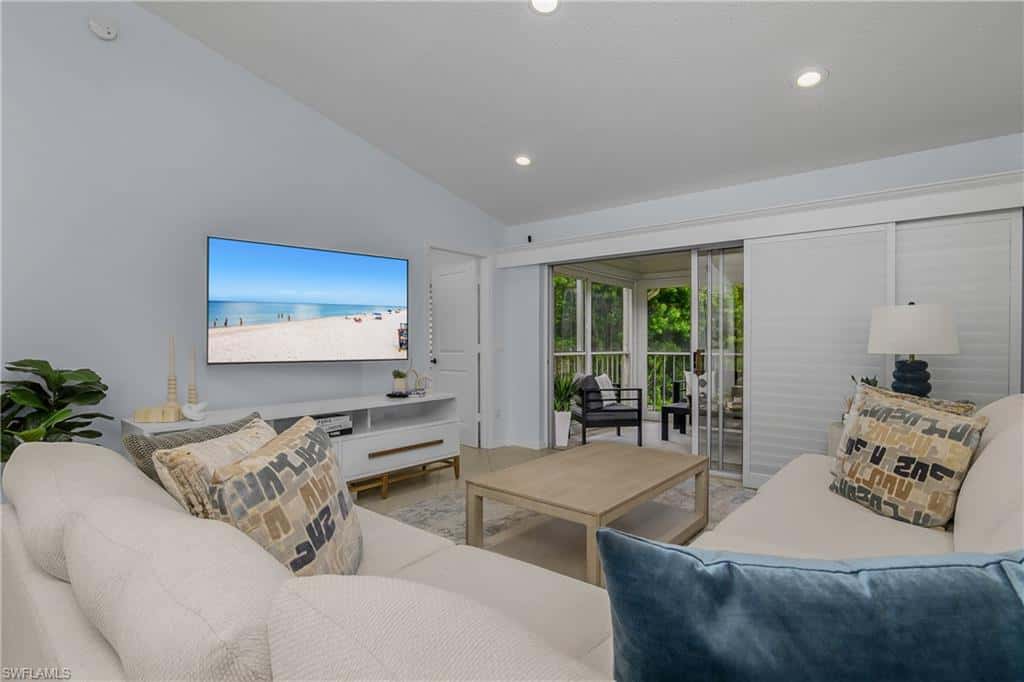 7725 Jewel Ln #201, Naples, photo 11