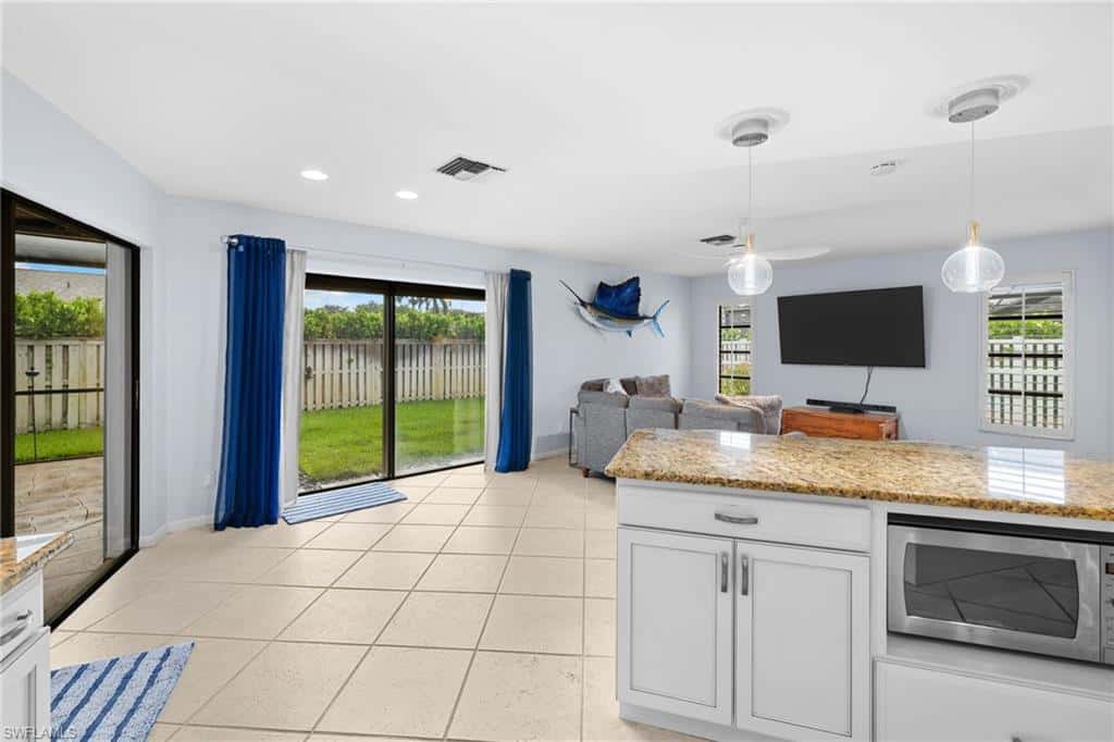 433 Golfview Dr, Naples, photo 42