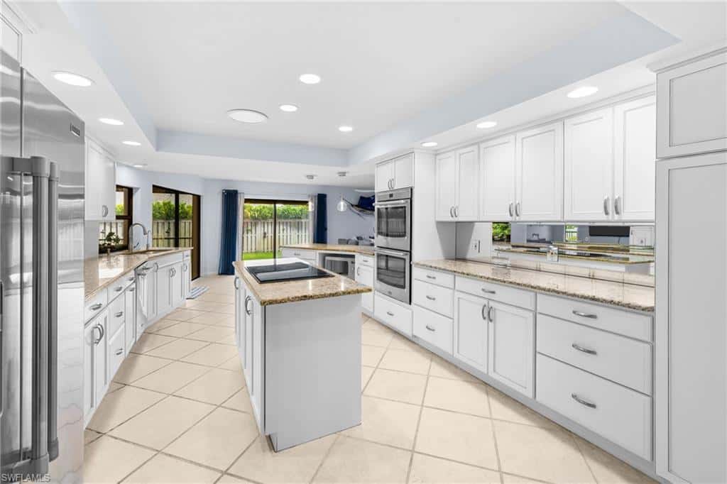 433 Golfview Dr, Naples, photo 35