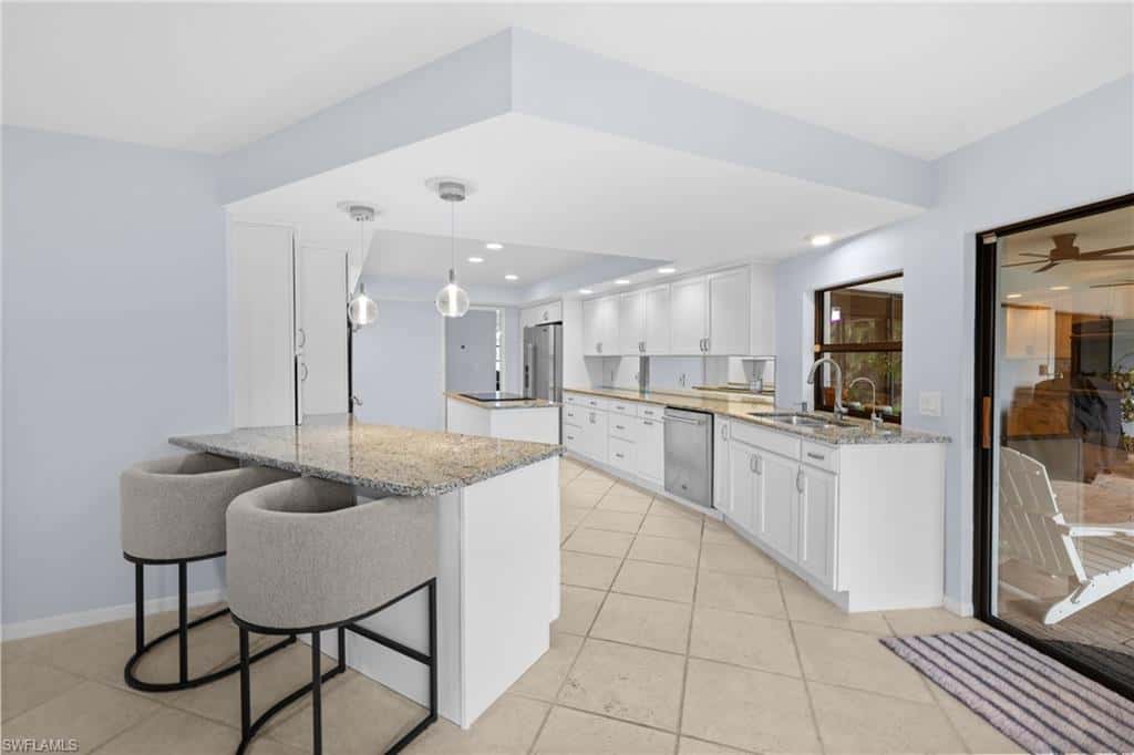 433 Golfview Dr, Naples, photo 39