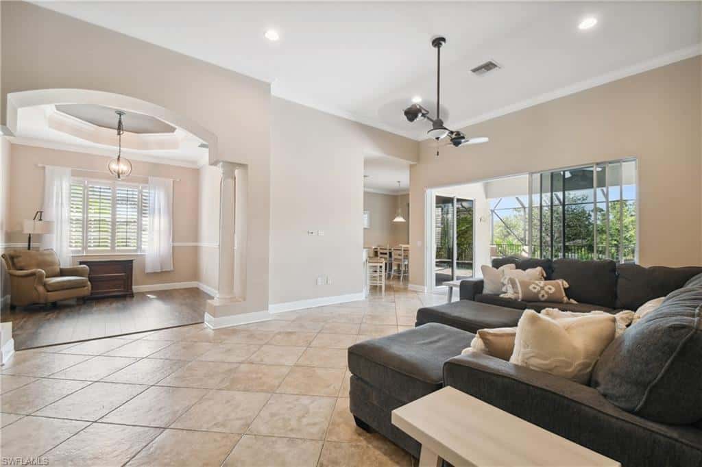 5742 Calmar Breeze Ln, Fort Myers, photo 9