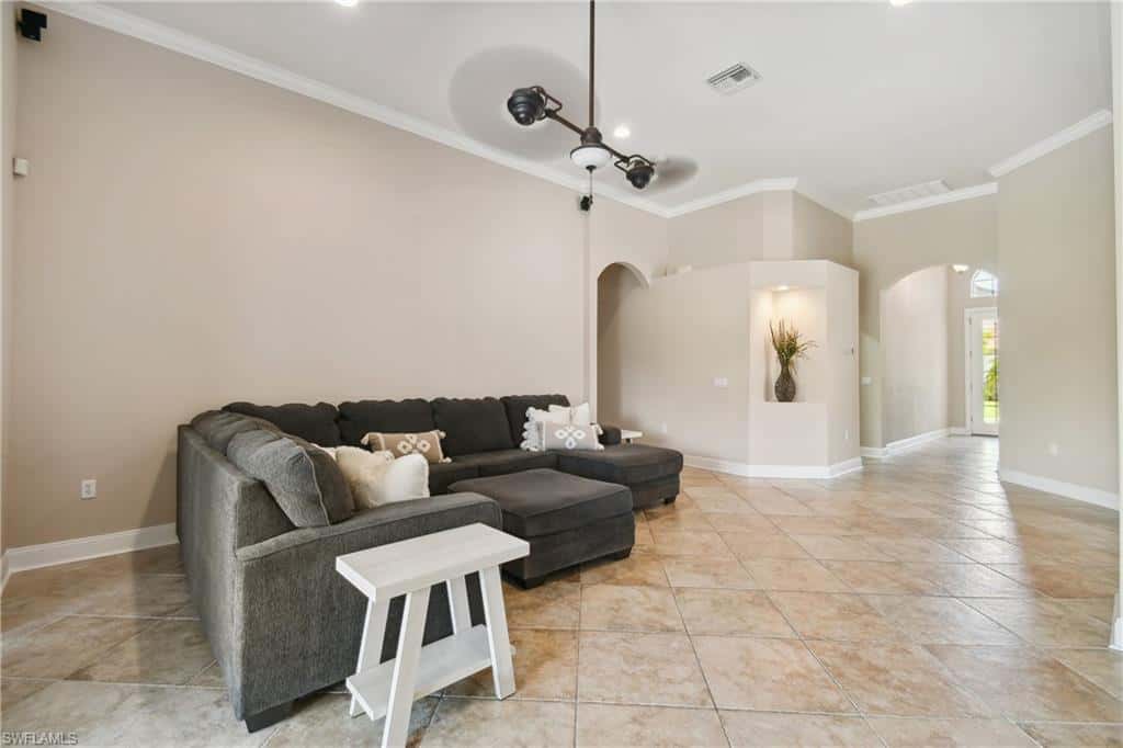 5742 Calmar Breeze Ln, Fort Myers, photo 11