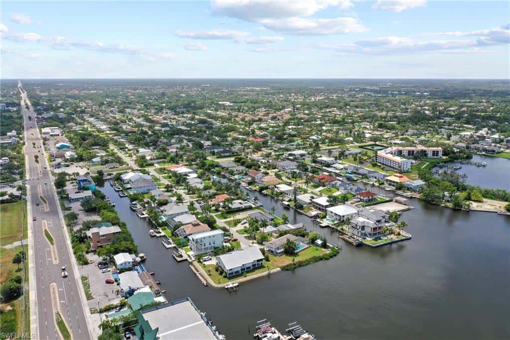 205 2nd St, Bonita Springs, photo 34