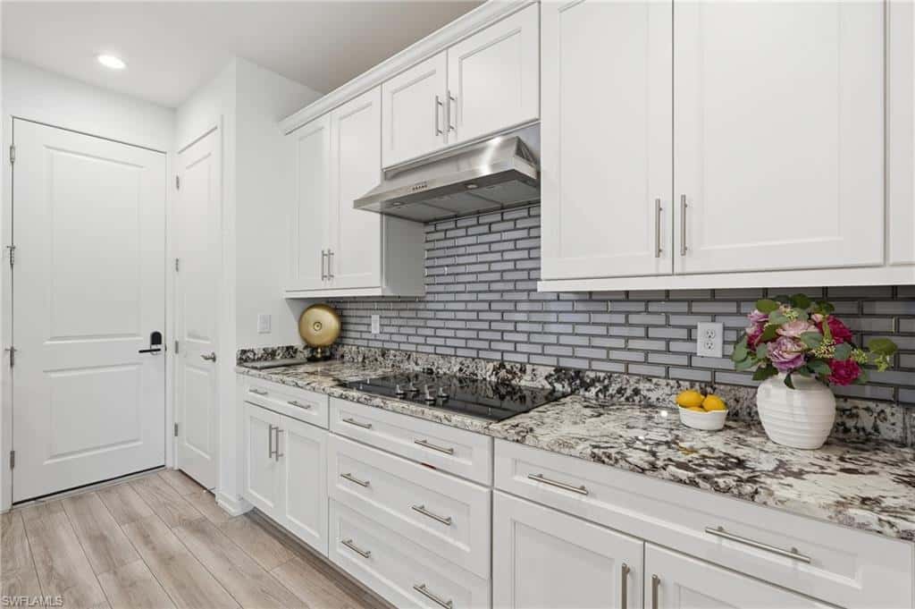 13081 Pembroke Dr, Naples, photo 7