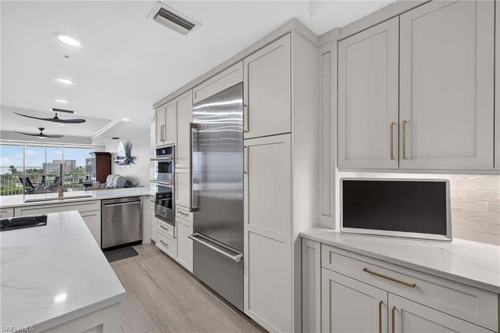15210 Portside Dr #402, Fort Myers, photo 11
