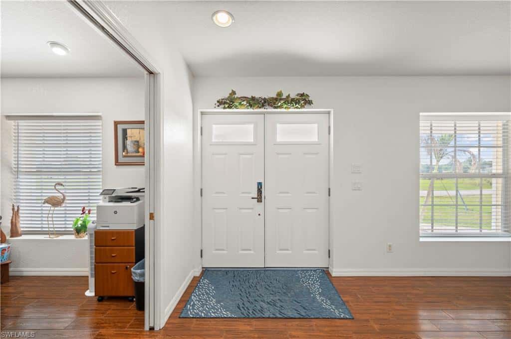 569 Rio Vista Ave, Punta Gorda, photo 6