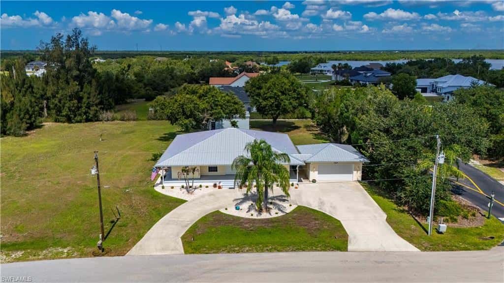 569 Rio Vista Ave, Punta Gorda, photo 41