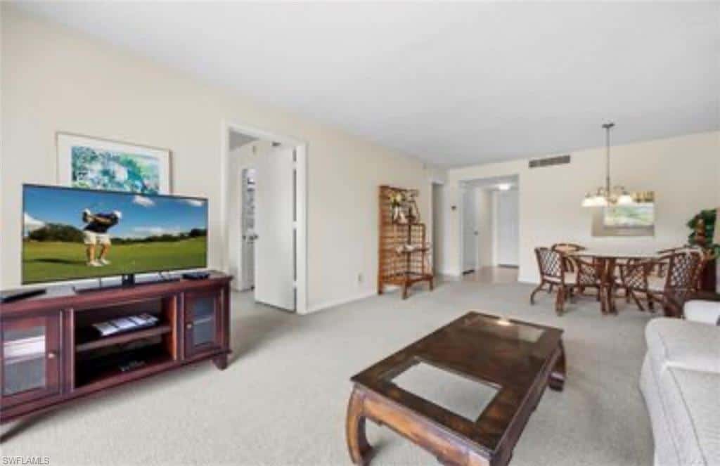 41 High Point Cir #105, Naples, photo 5