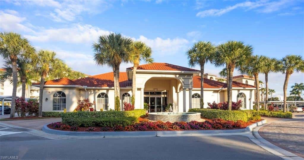41 High Point Cir #105, Naples, photo 25