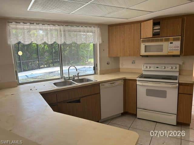 224 Pine Valley Cir, Naples, photo 11