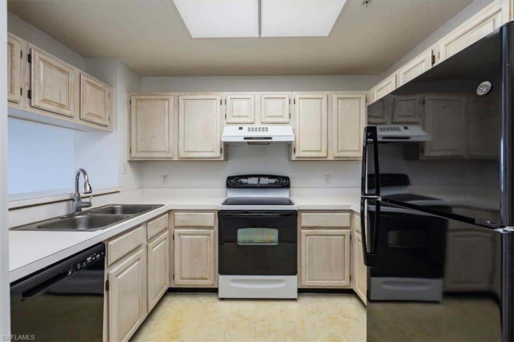 900 Arbor Lake Dr #9-307, Naples, photo 9