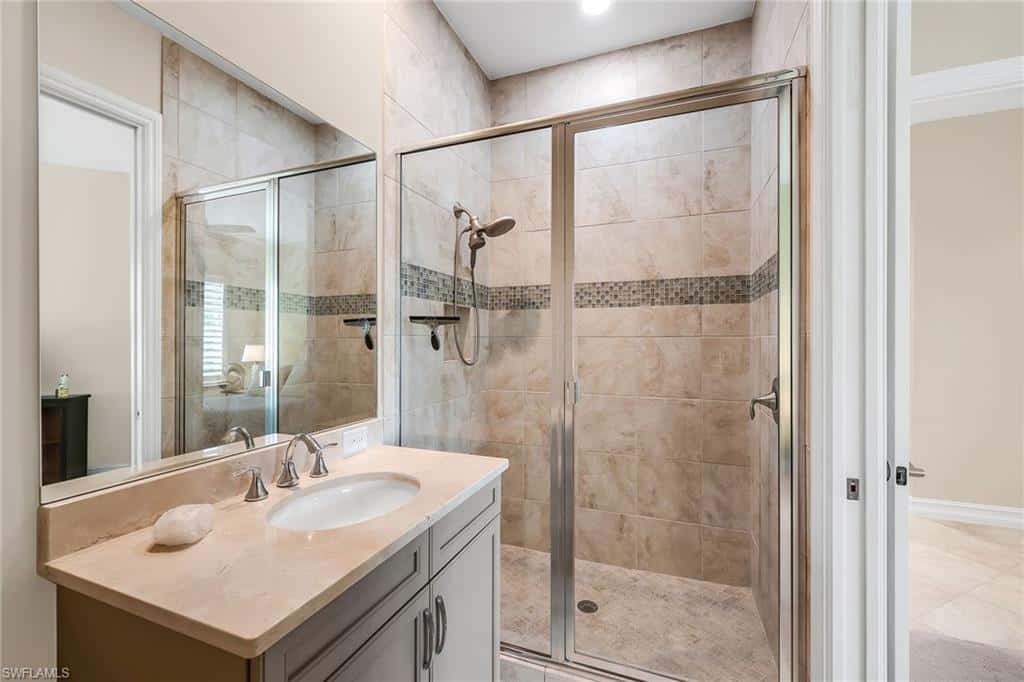 7825 Hawthorne Dr #2104, Naples, photo 27