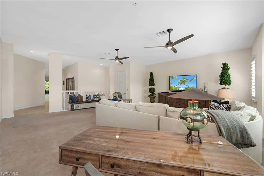 7825 Hawthorne Dr #2104, Naples, photo 17