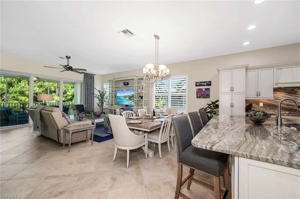 7825 Hawthorne Dr #2104, Naples, photo 9