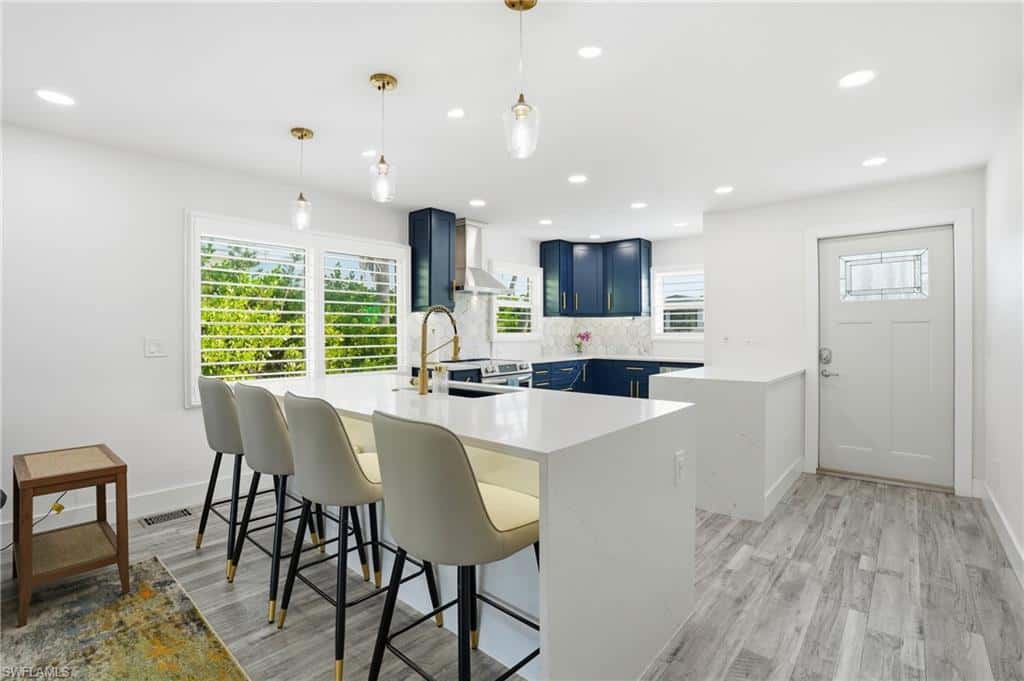270 Dundee Rd, Fort Myers Beach, photo 6