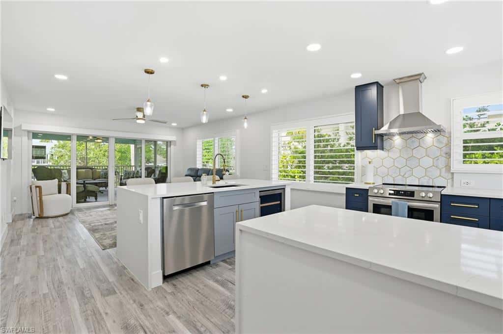 270 Dundee Rd, Fort Myers Beach, photo 5