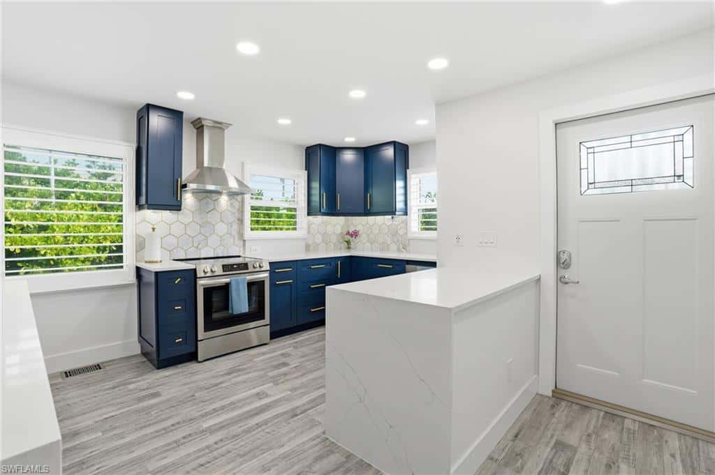 270 Dundee Rd, Fort Myers Beach, photo 14