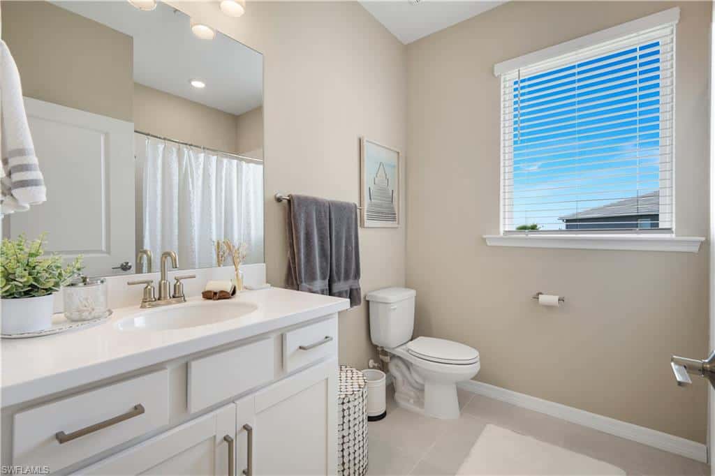 11811 Venetian Lagoon Dr #204, Fort Myers, photo 28