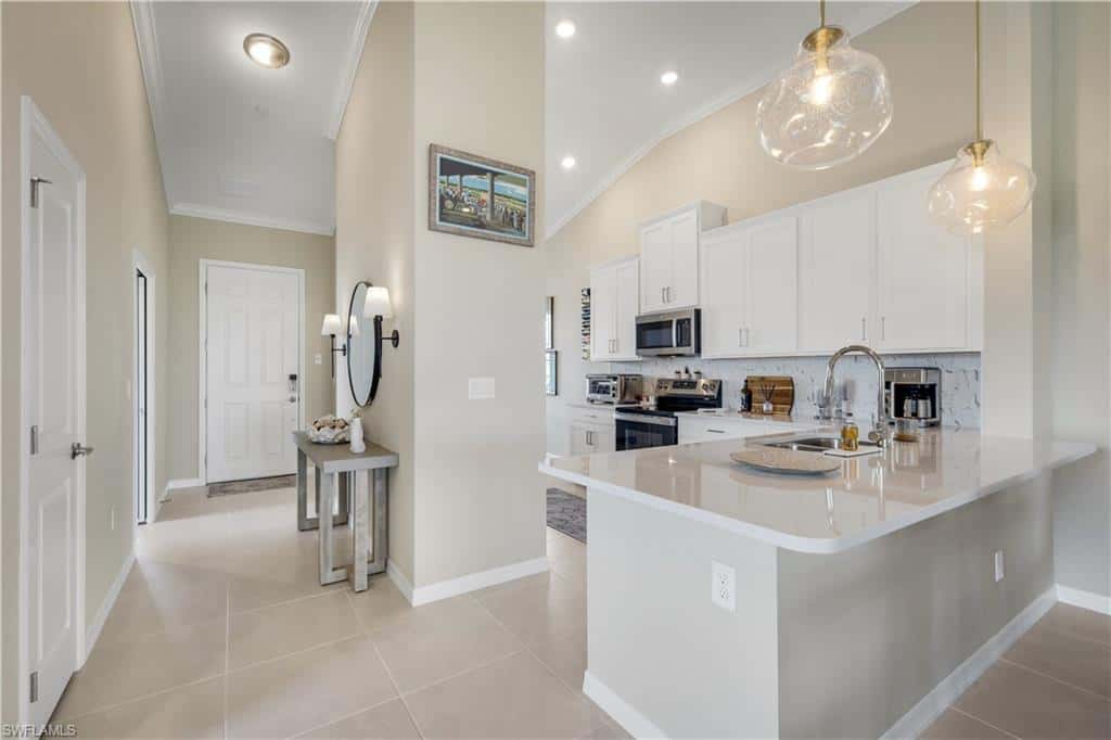 11811 Venetian Lagoon Dr #204, Fort Myers, photo 14