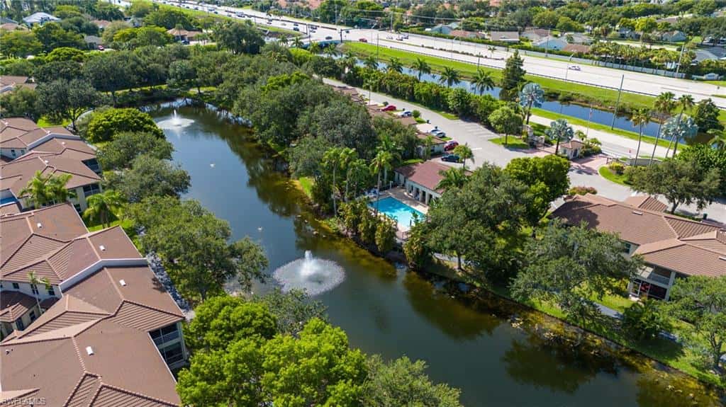 300 Diamond Cir #308, Naples, photo 32