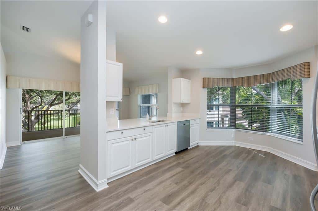 300 Diamond Cir #308, Naples, photo 5