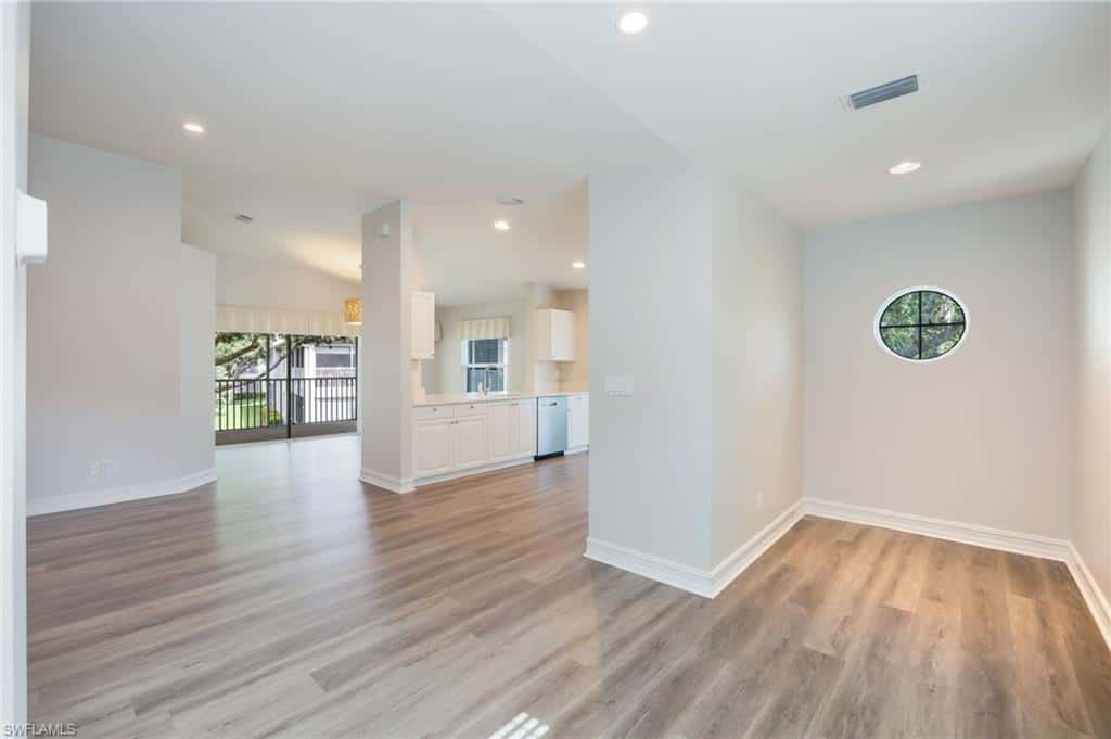 300 Diamond Cir #308, Naples, photo 4
