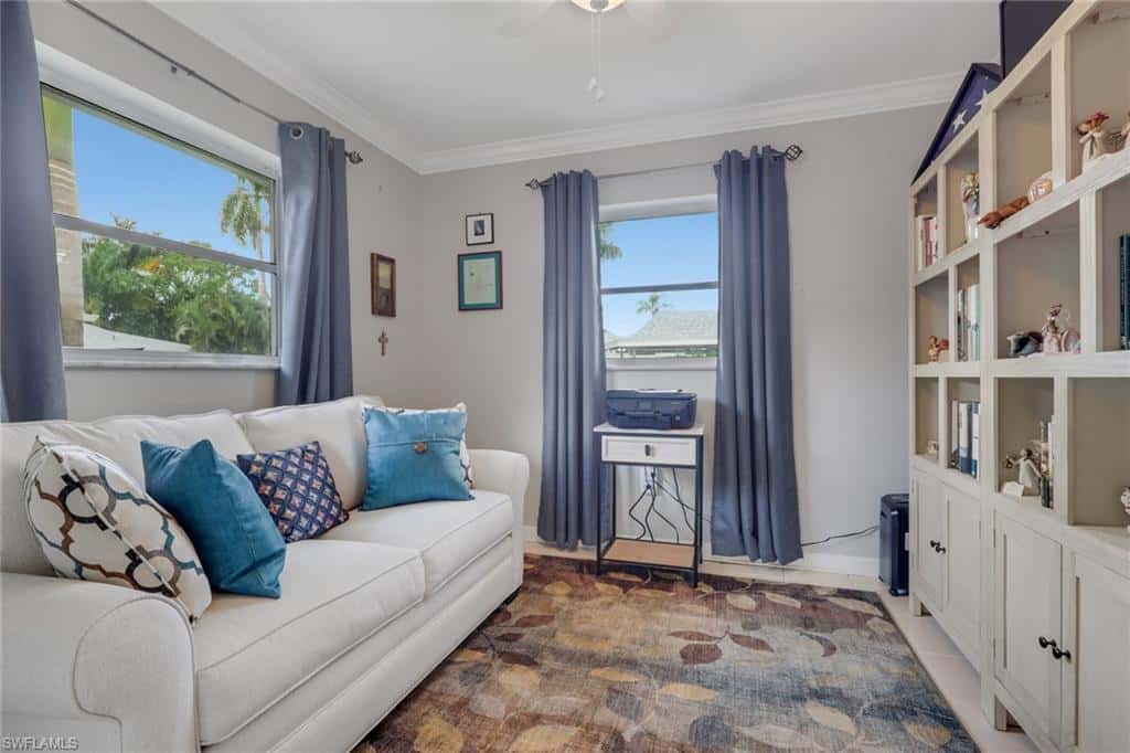 175 Crown Dr, Naples, photo 12