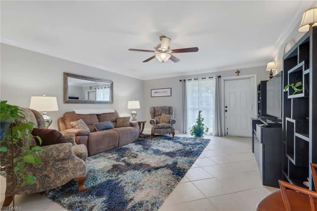 175 Crown Dr, Naples, photo 7