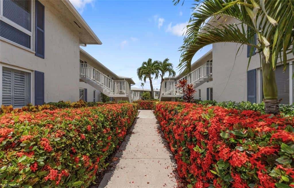 195 Peppermint Ln #2, Naples, photo 24
