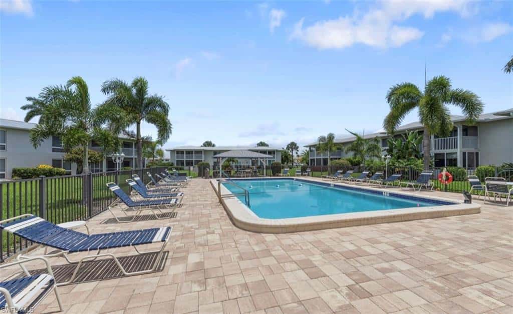 195 Peppermint Ln #2, Naples, photo 25