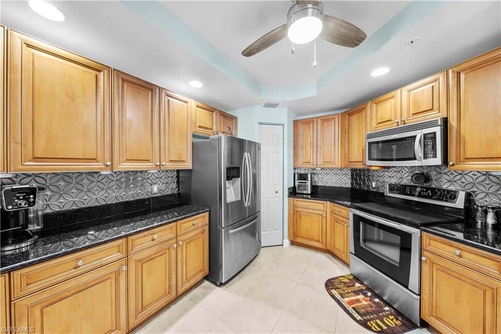 2745 1st St #801, Fort Myers, photo 10