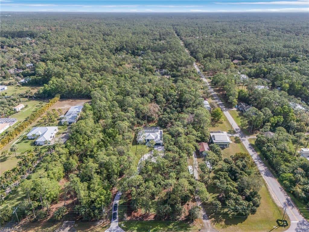 364 Logan Blvd, Naples, photo 43