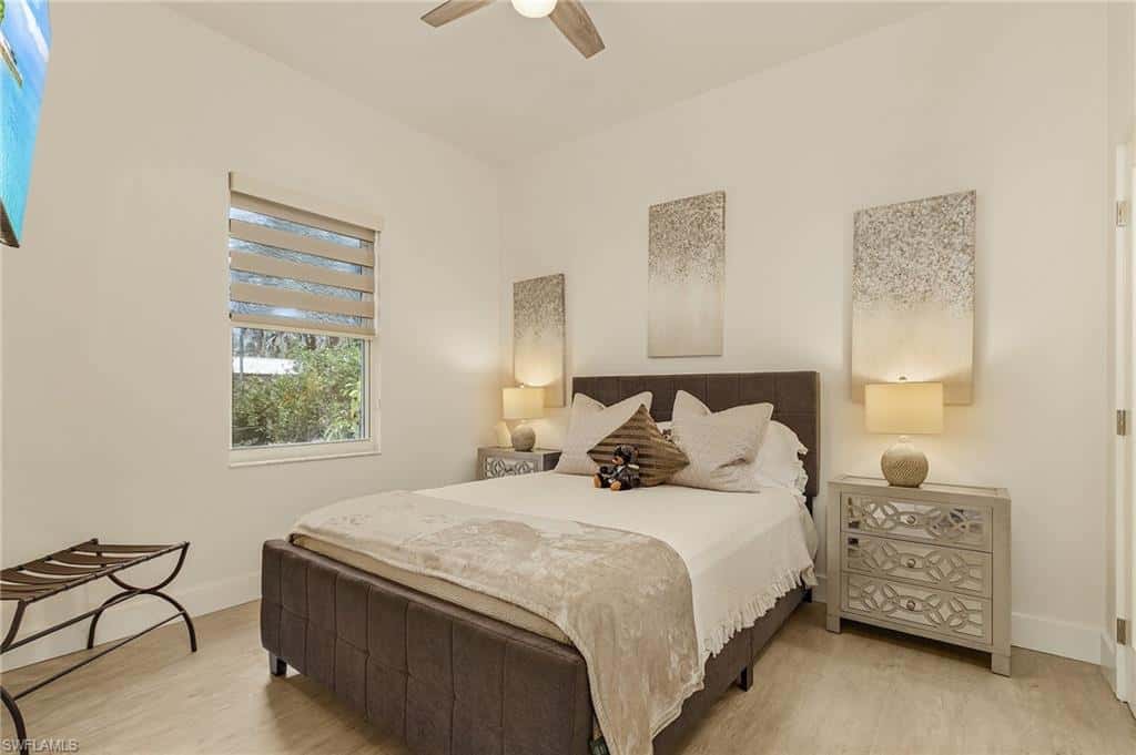 364 Logan Blvd, Naples, photo 22